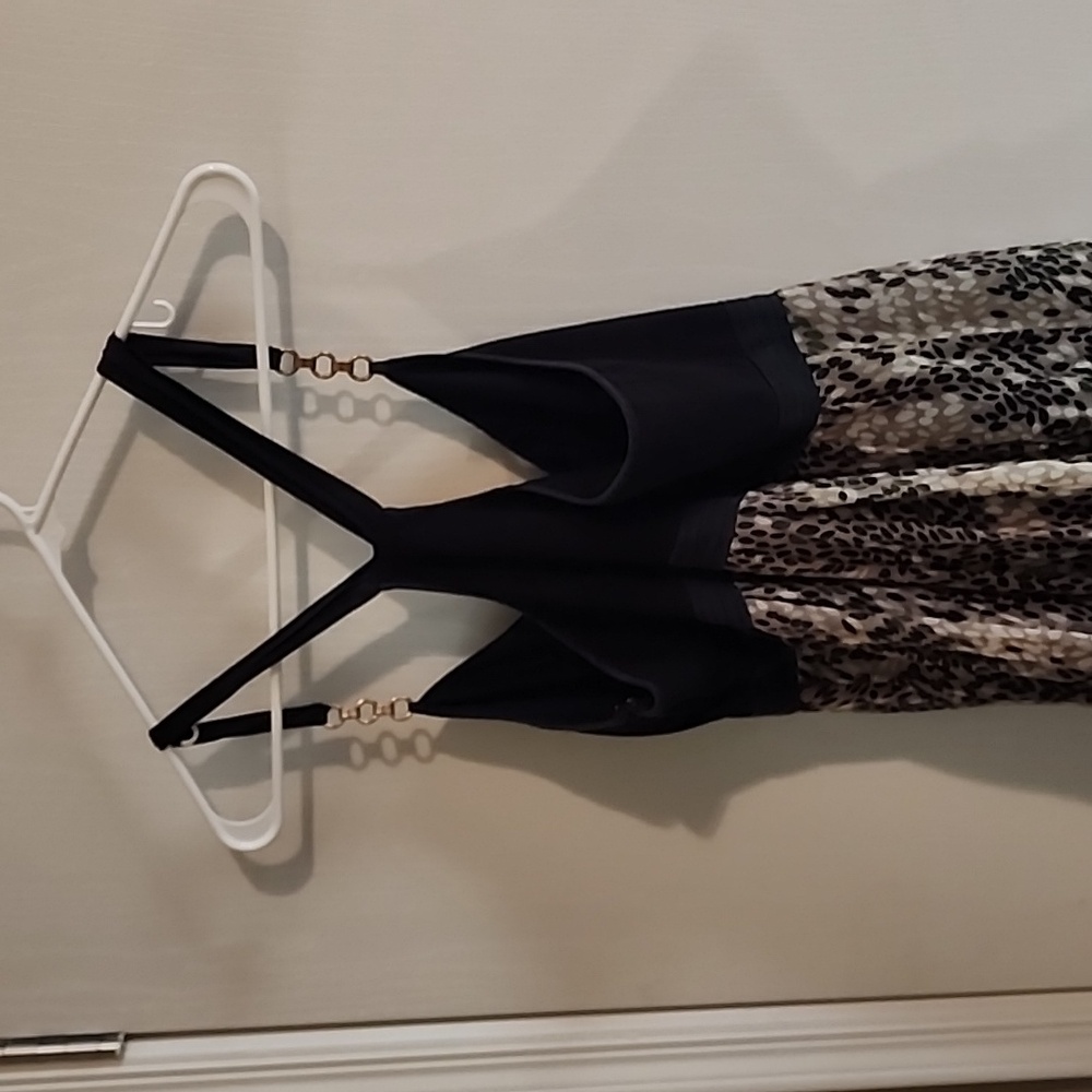 Flowy dress - Picture 6 of 6
